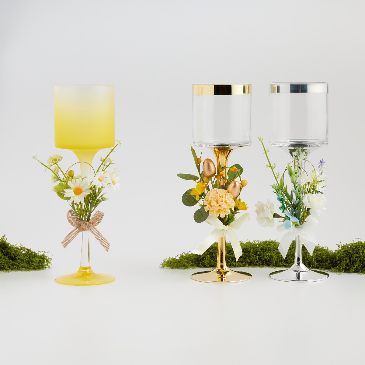 Świecznik Giallo z motywem roślinnym i jajka