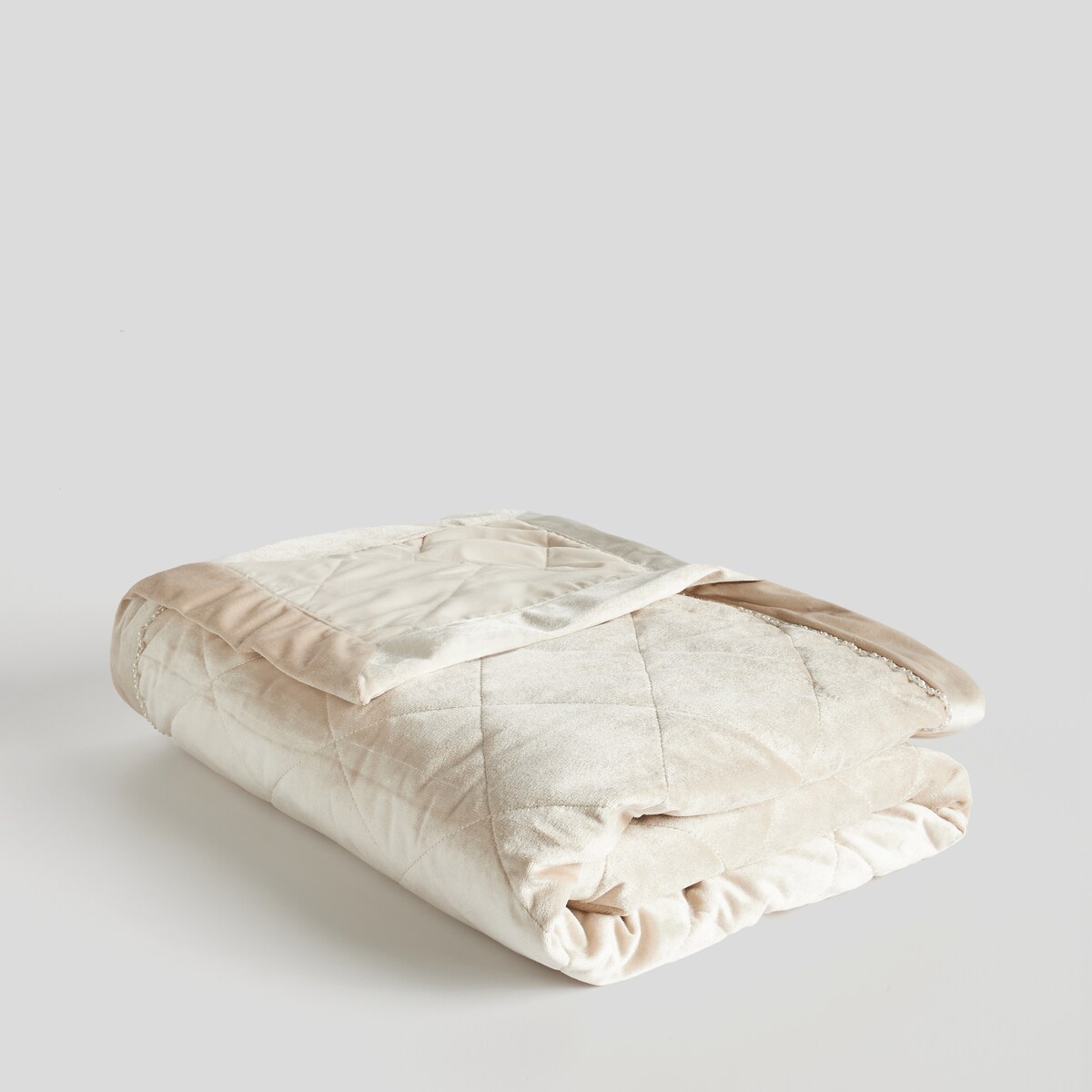 Narzuta Alvio 200x220 cm