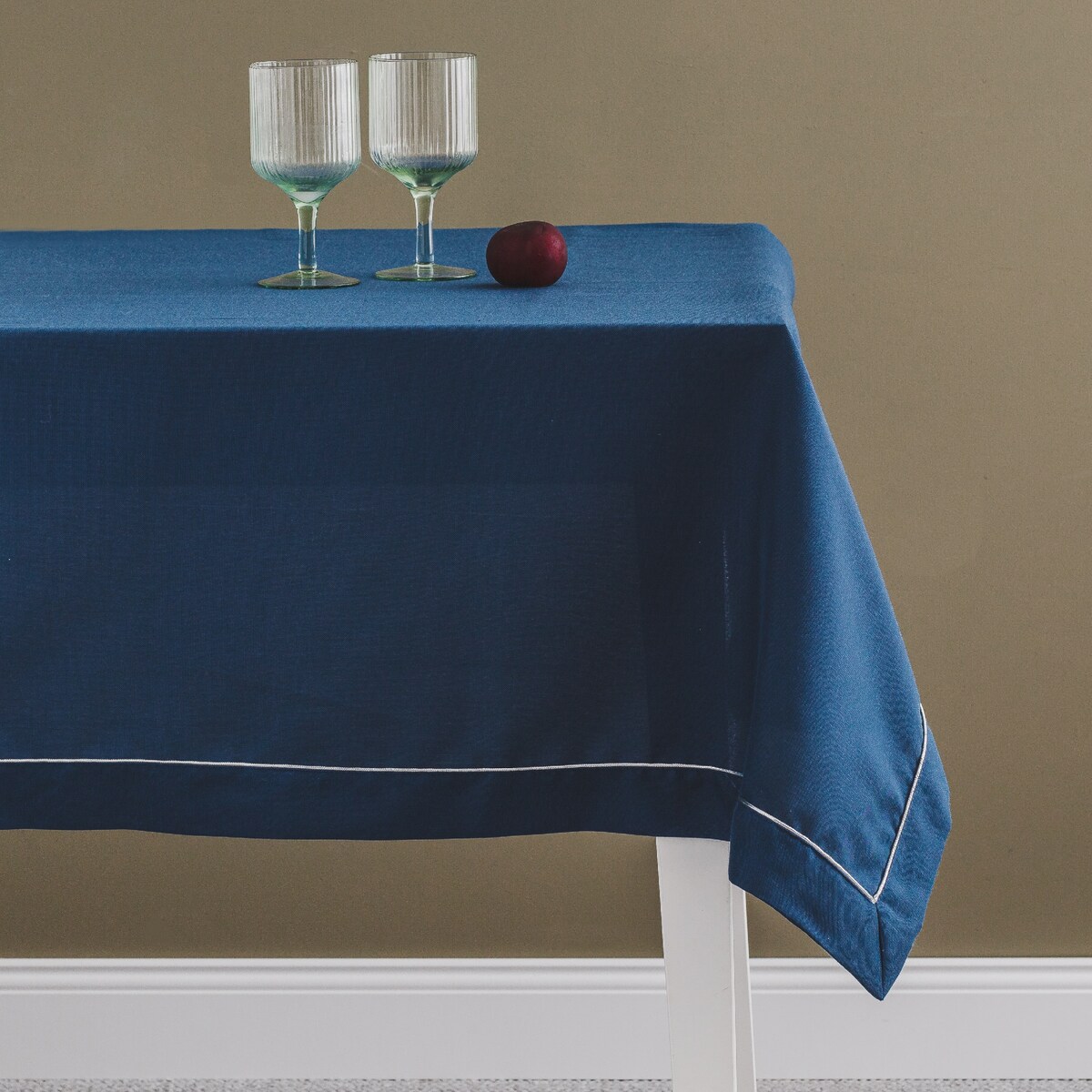 Obrus Tidem Silver 150x300 cm