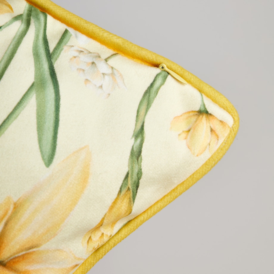 Poszewka z nadrukiem Daffelis 45x45 cm z motywem kwiatowym