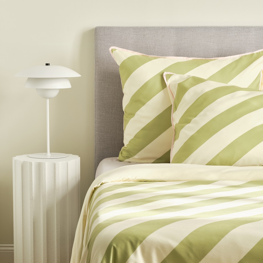 Pościel z mikrofibry z lamówką Pasiu 160x200 cm w paski