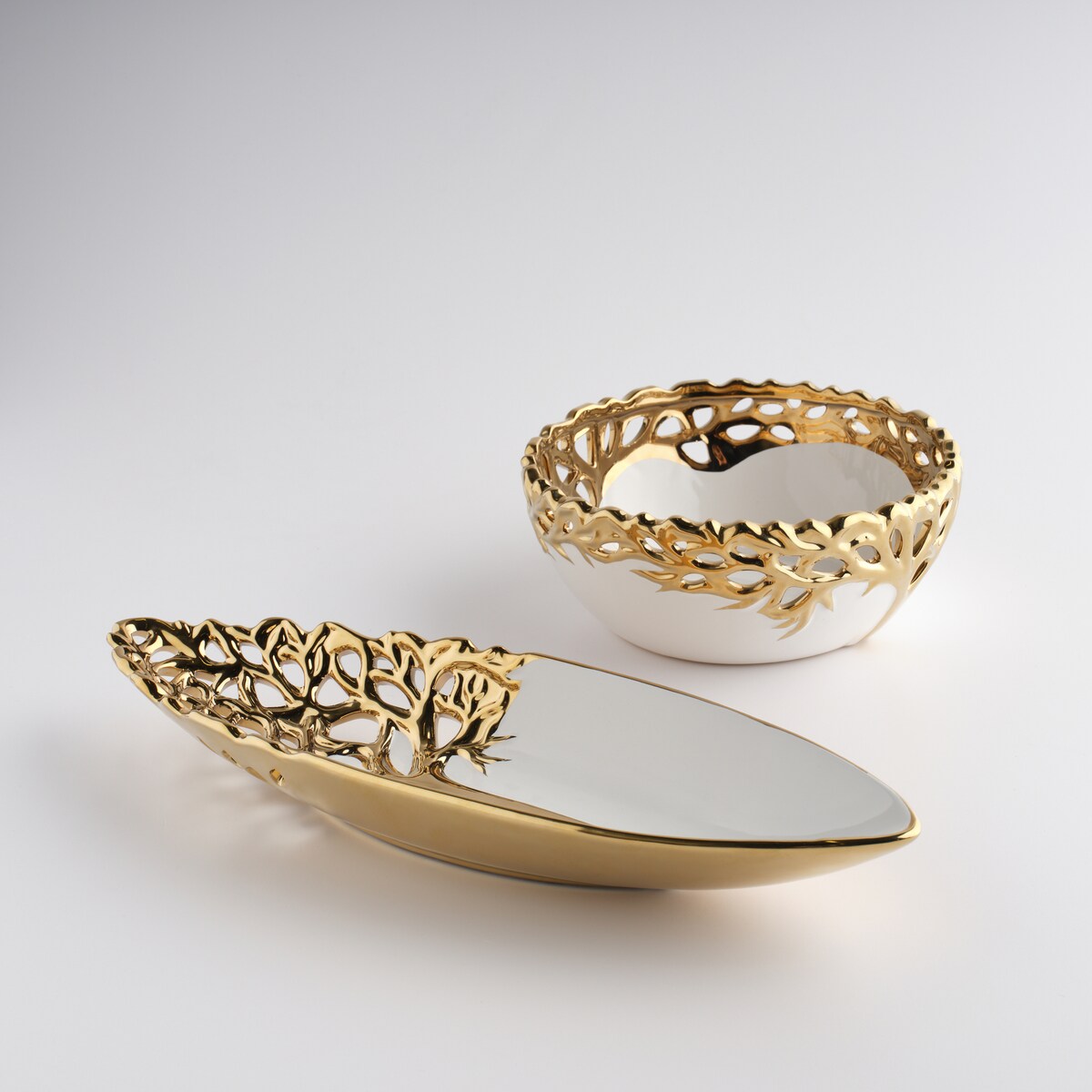 Patera Dekoracyjna Oaktrees z motywem kwiatowym