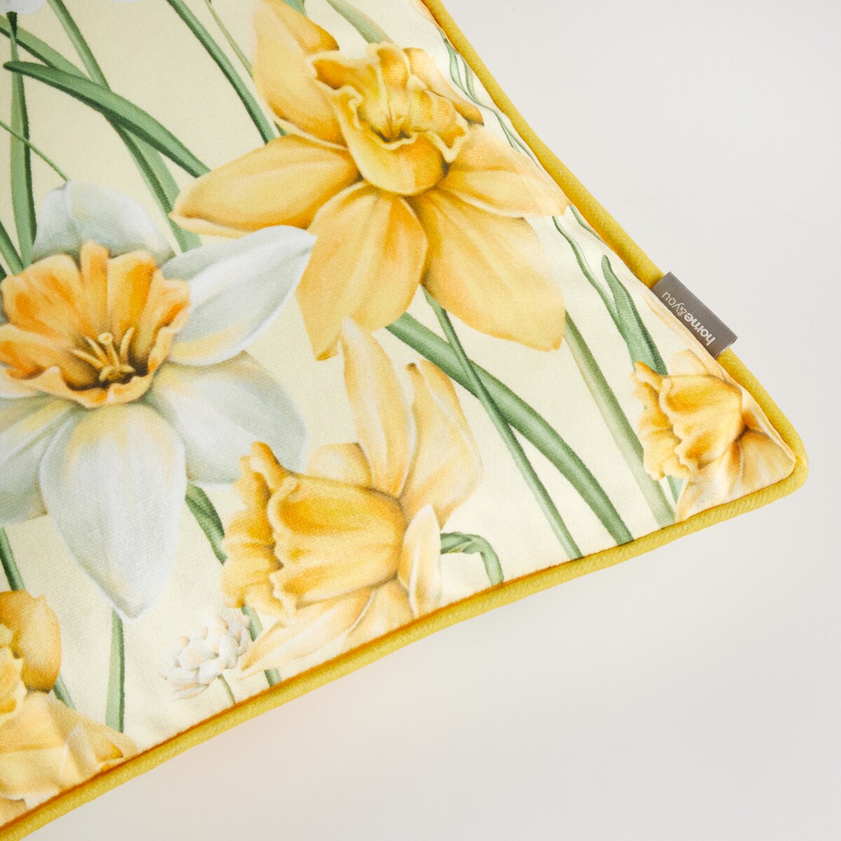 Poszewka z nadrukiem Daffelis 45x45 cm z motywem kwiatowym