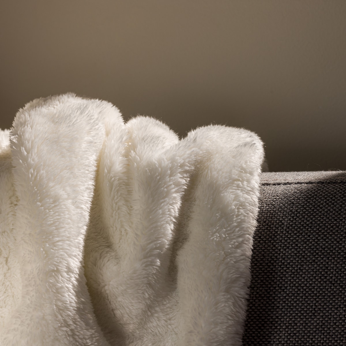 Jednokolorowy koc Grenland VII 150x200 cm