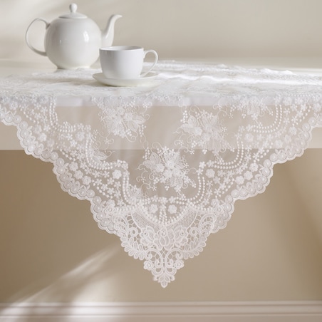 Serweta koronkowa Lirio 80x80 cm z motywem kwiatowym