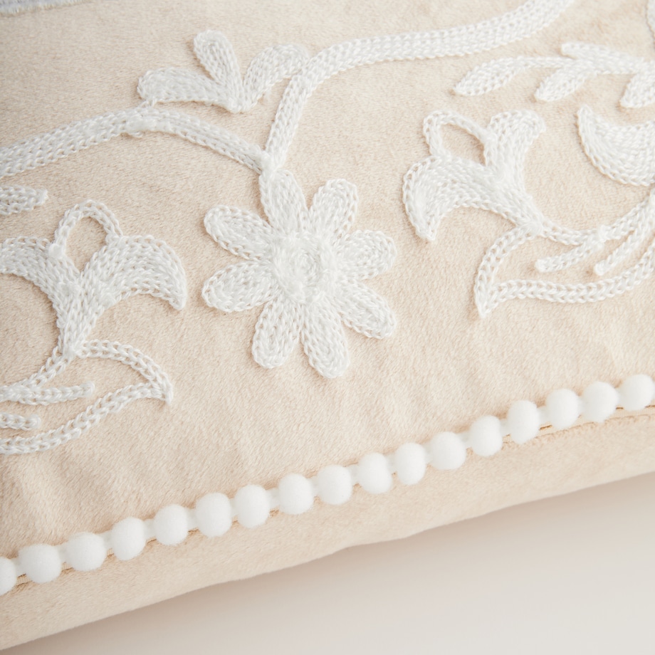 Poszewka Haftowana Blando 45x45 cm z motywem królika