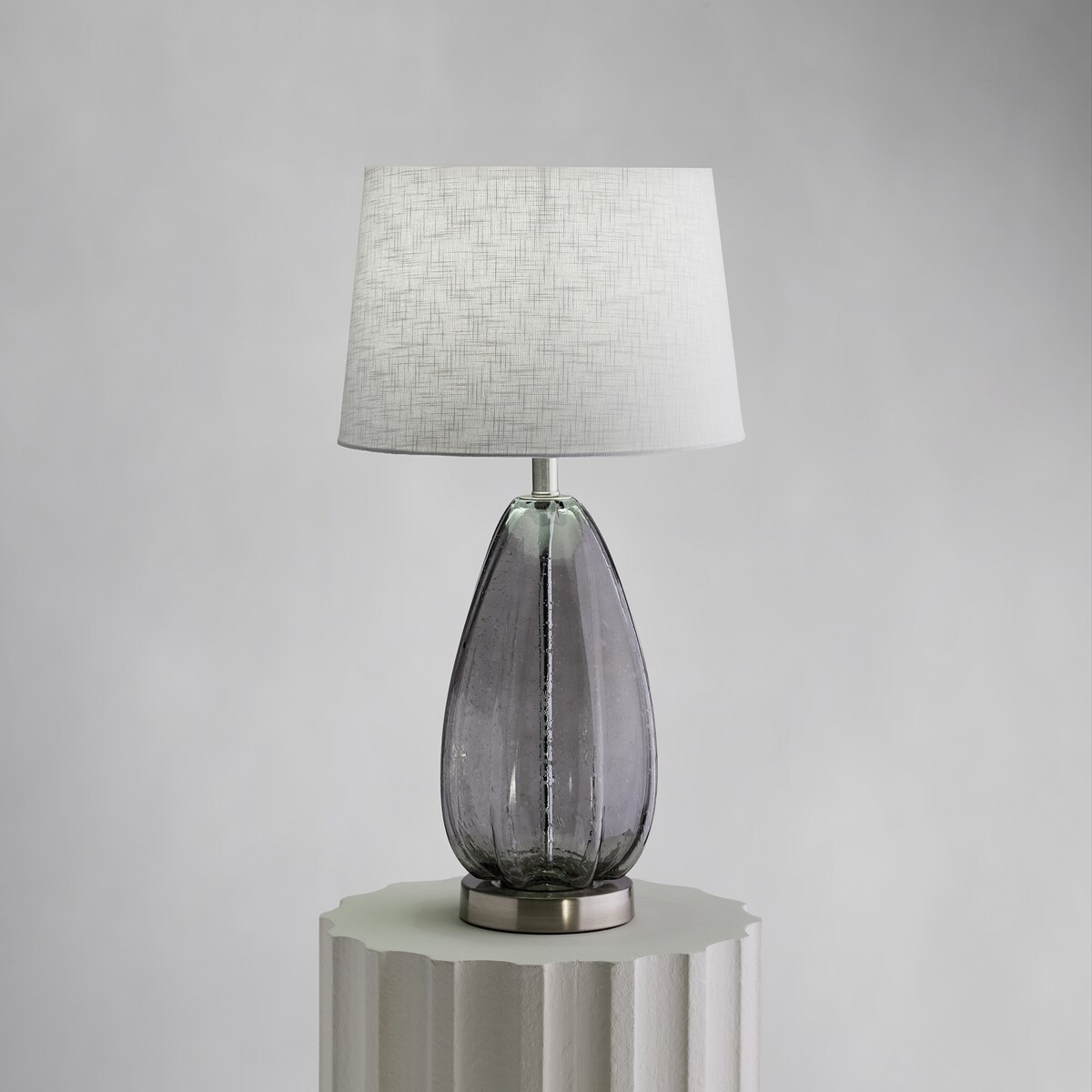 Lampa Stołowa Ze Szklaną Podstawą Glasis