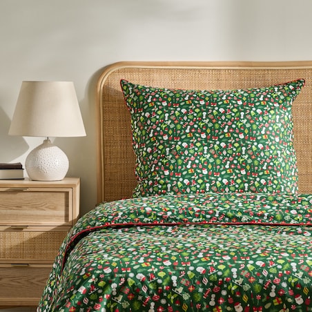 Pościel bawełniana z lamówką Festio 140x200 cm z motywem mikołaja