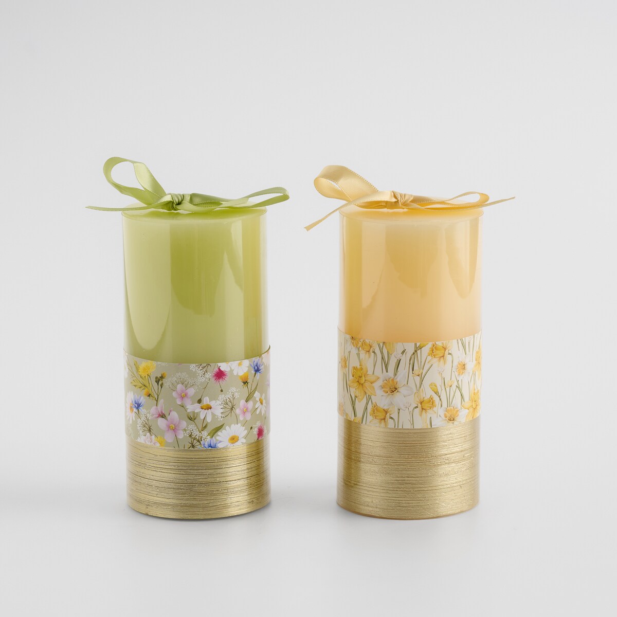 Świeca Melow z motywem kwiatowym