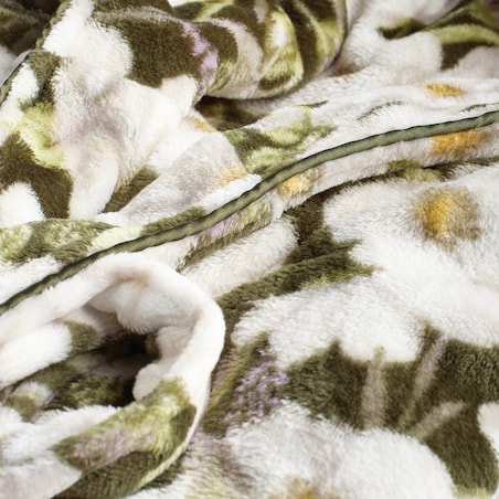 Szlafrok Emeris z motywem kwiatowym