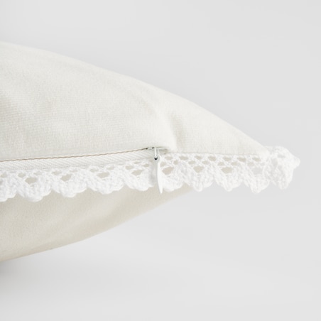 Poszewka z nadrukiem Emi 45x45 cm z motywem królika