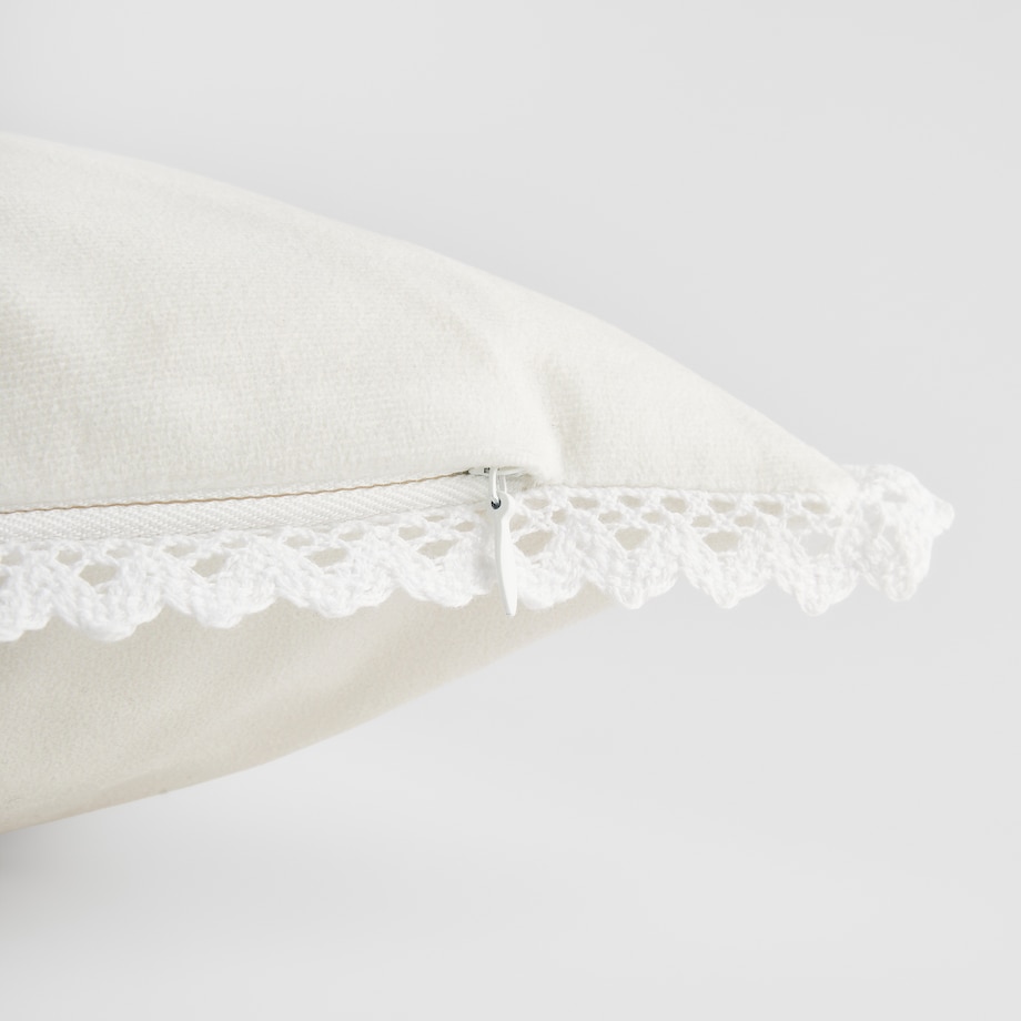 Poszewka z nadrukiem Emi 45x45 cm z motywem królika