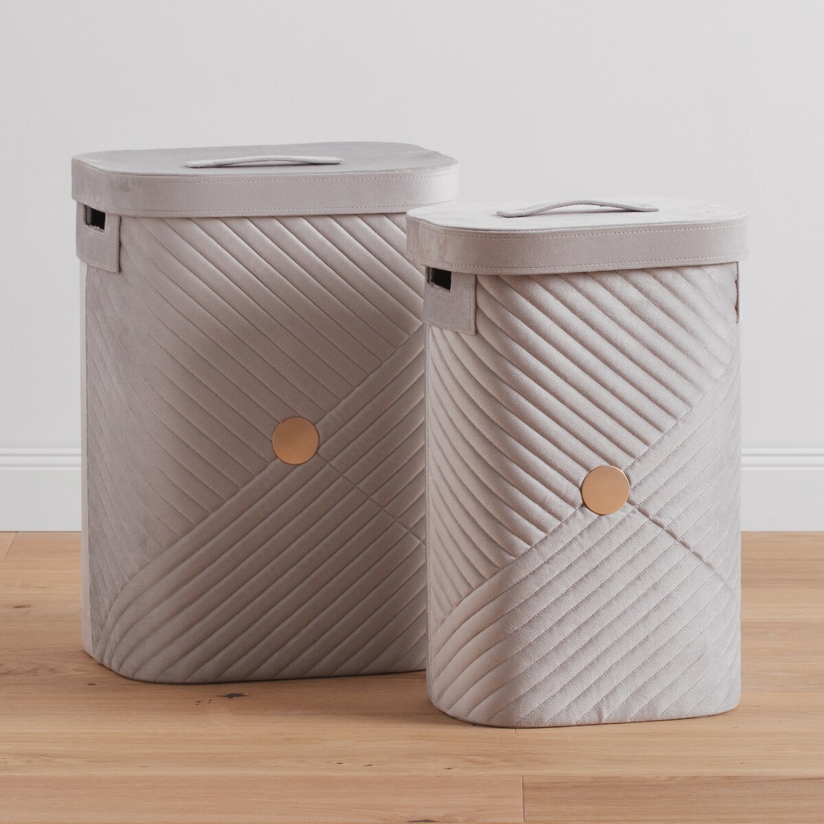 elegancki kosz na pranie z welwetu kala