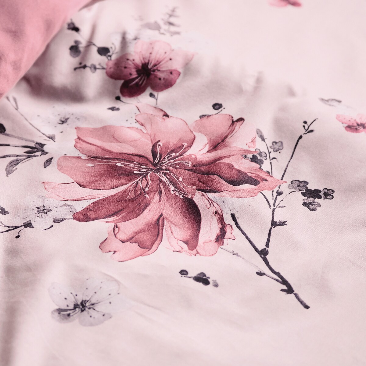 Pościel z bawełny satynowej Mave 200x220 cm z motywem kwiatowym