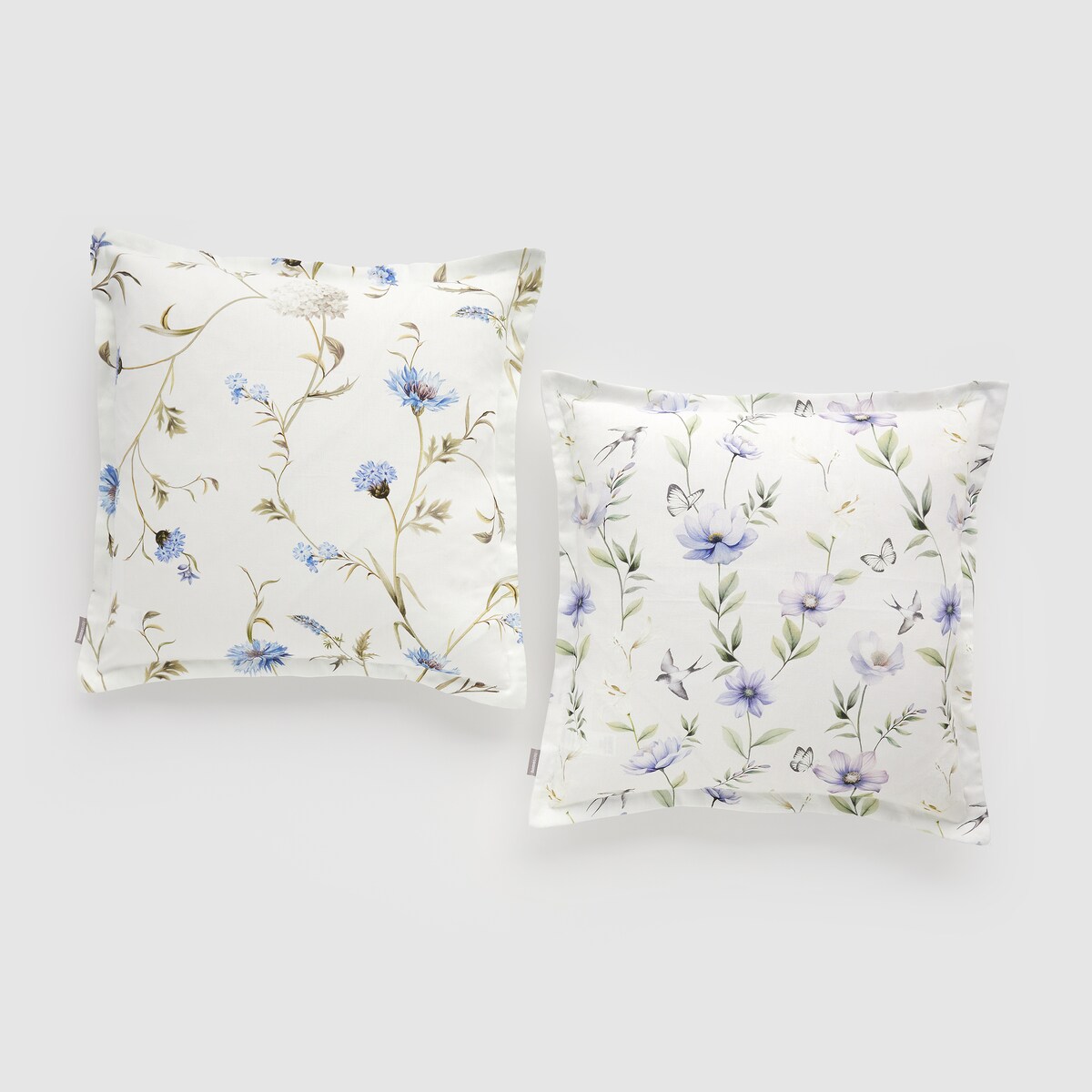 Poszewka z nadrukiem Ryshand 45x45 cm z motywem kwiatowym