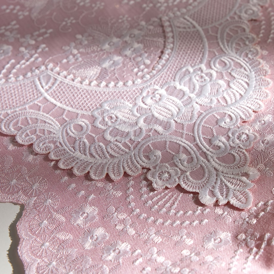 Bieżnik Ventana 35x180 cm z wzorem kwiatowym