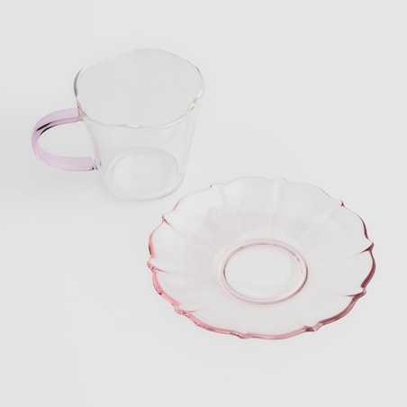 Filiżanka Majesta z motywem kwiatowym