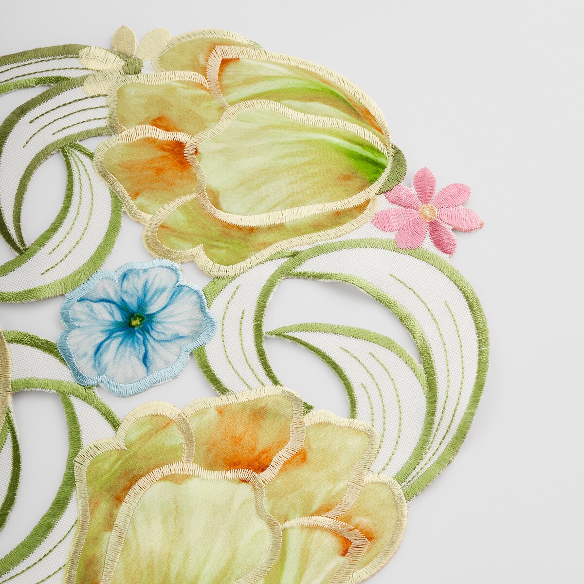 Serwetka Floresse z motywem kwiatowym