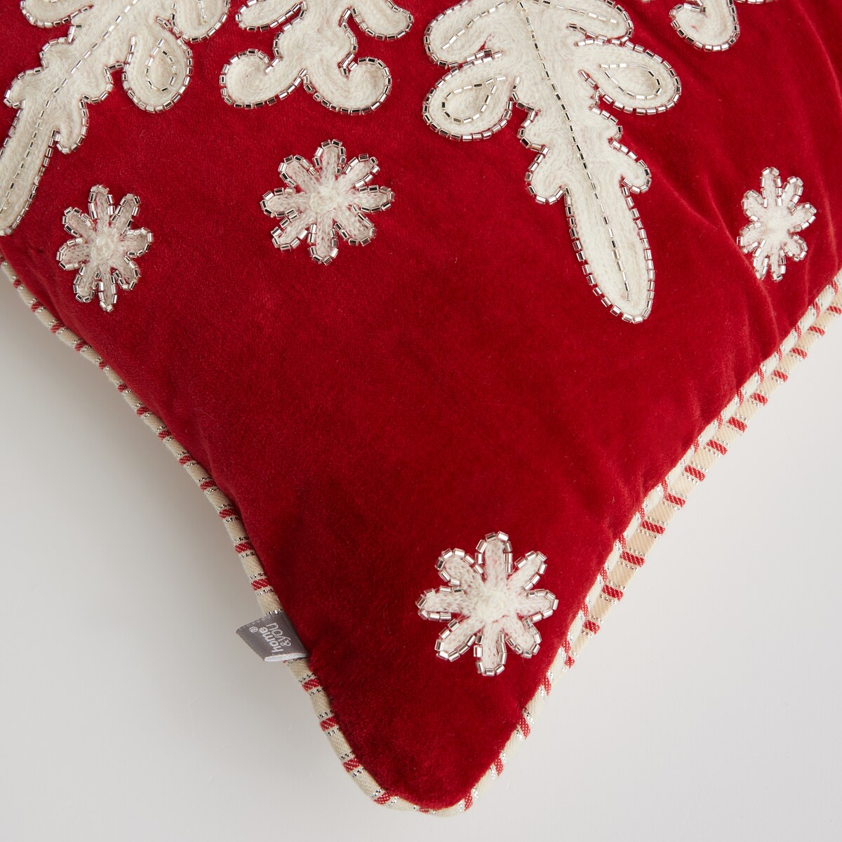 Poszewka Haftowana Eira 45x45 cm