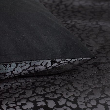 Pościel Żakardowa Pantero 200x220 cm z motywem zwierzęcym