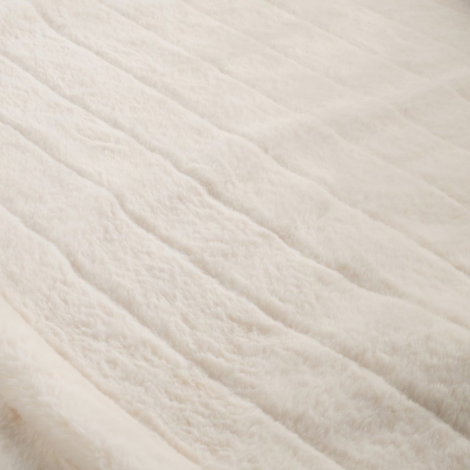 Jednokolorowa futrzana narzuta na łóżko Classolo 180x200 cm