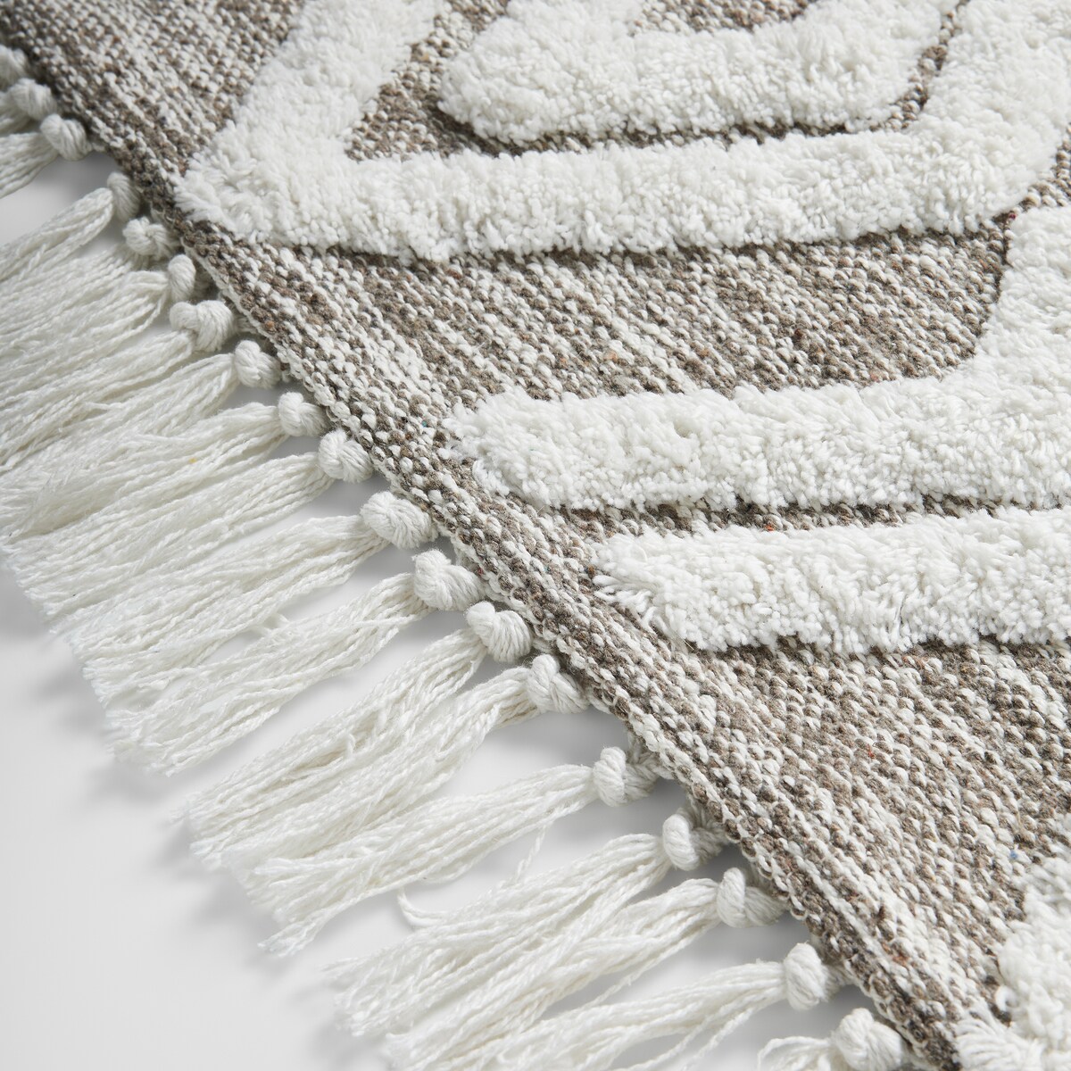 Chodnik Nesna 70x120 cm z motywem geometrycznym