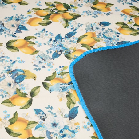 Mata Piknikowa Lemondi 130x160 cm z wzorem kwiatowym