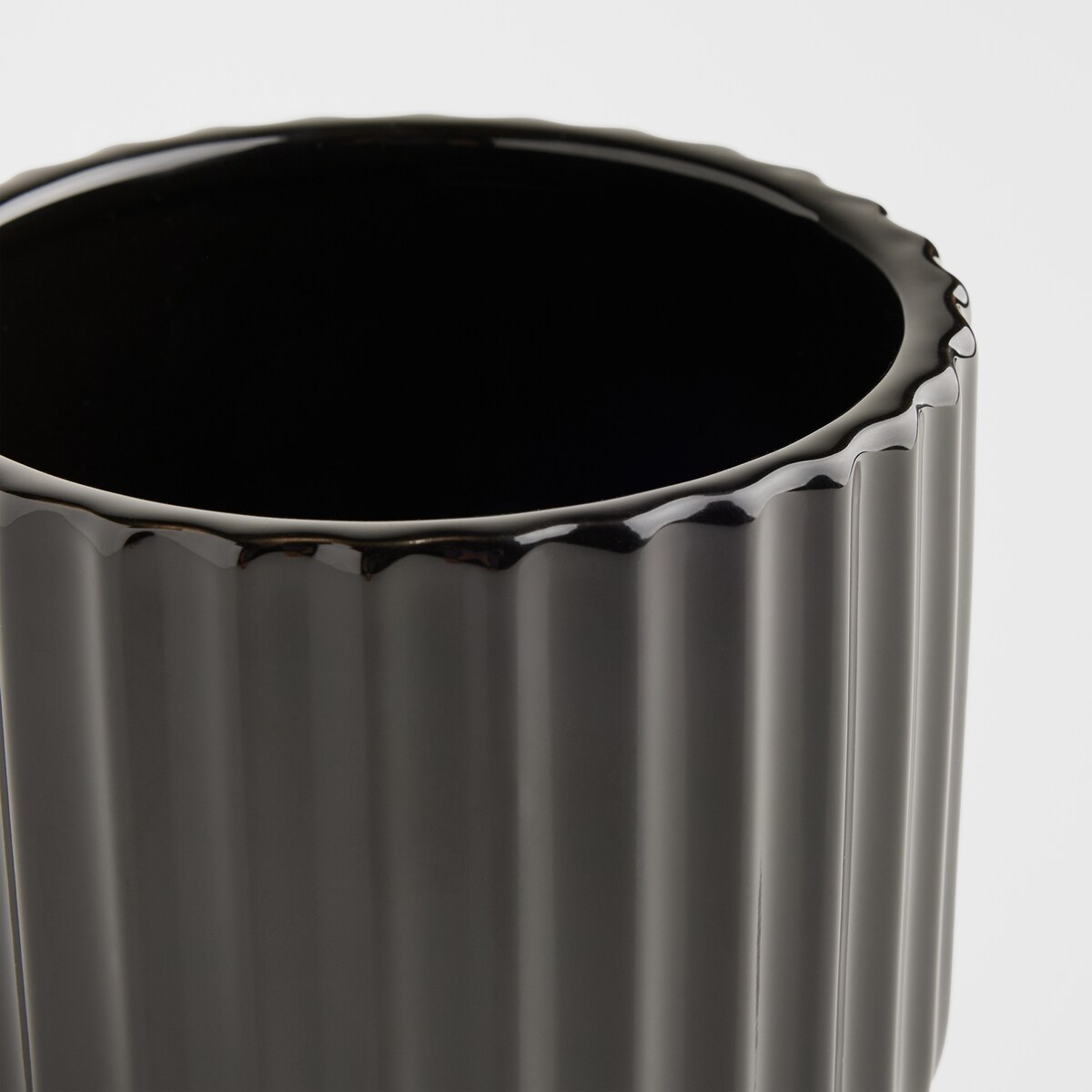 Osłonka Veronique z motywem geometrycznym