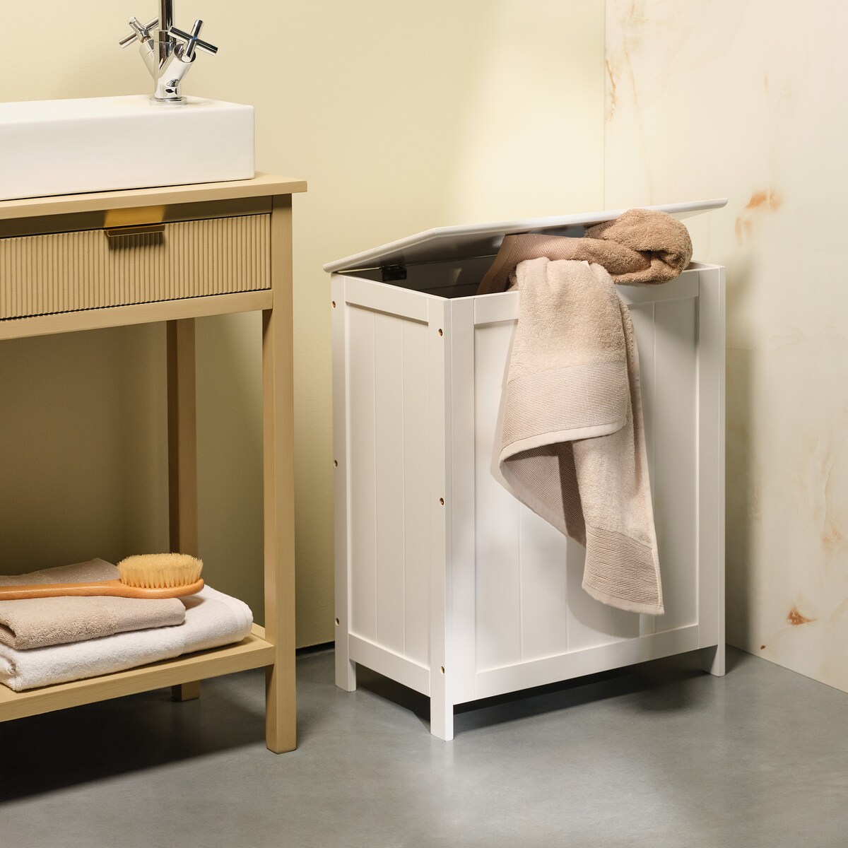 drewniany kosz na pranie bantry 90 l