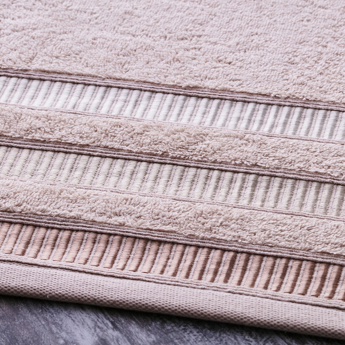 Ręcznik Alicante 100x150 cm