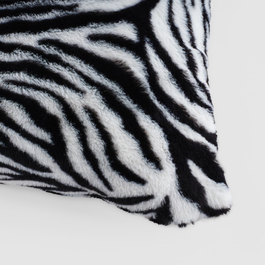 Poszewka Futrzana Zebrini 45x45 cm z motywem zwierzęcym