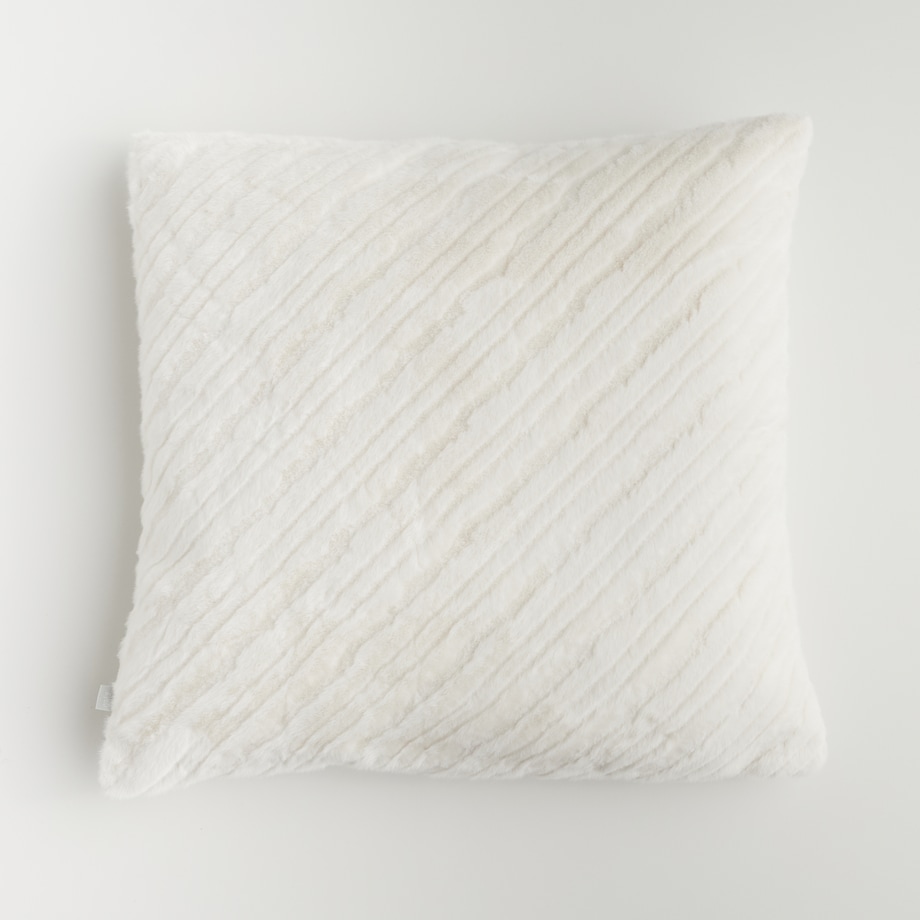 Poszewka Futrzana Pufos 45x45 cm z motywem geometrycznym