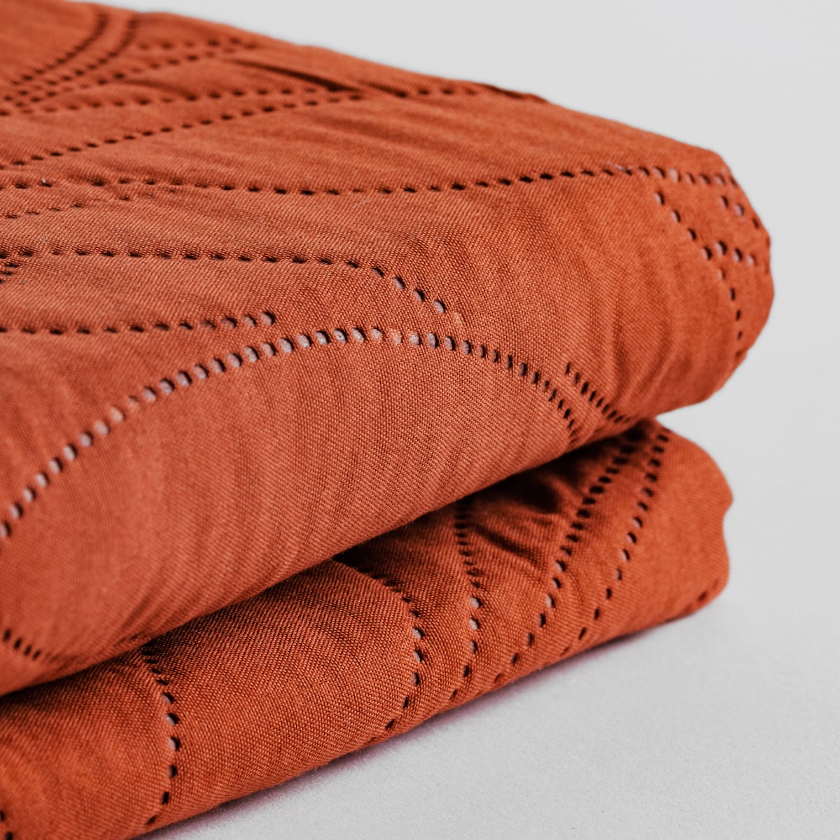 Jednokolorowa narzuta na łóżko Botanical 170x210 cm