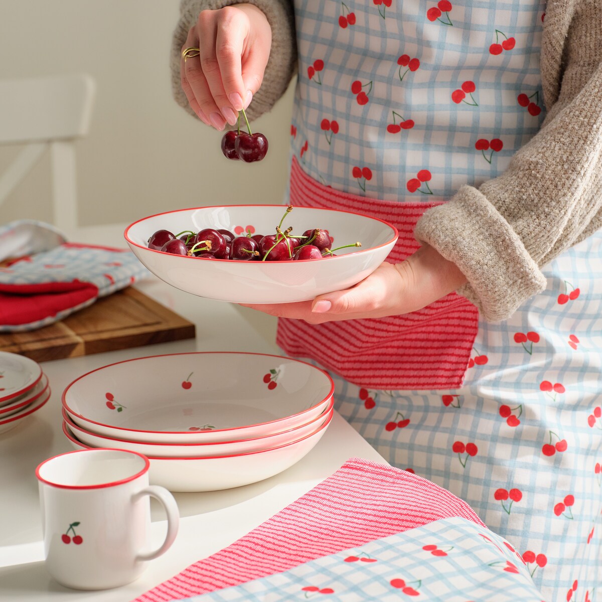 Miska Cherries z motywem owoców