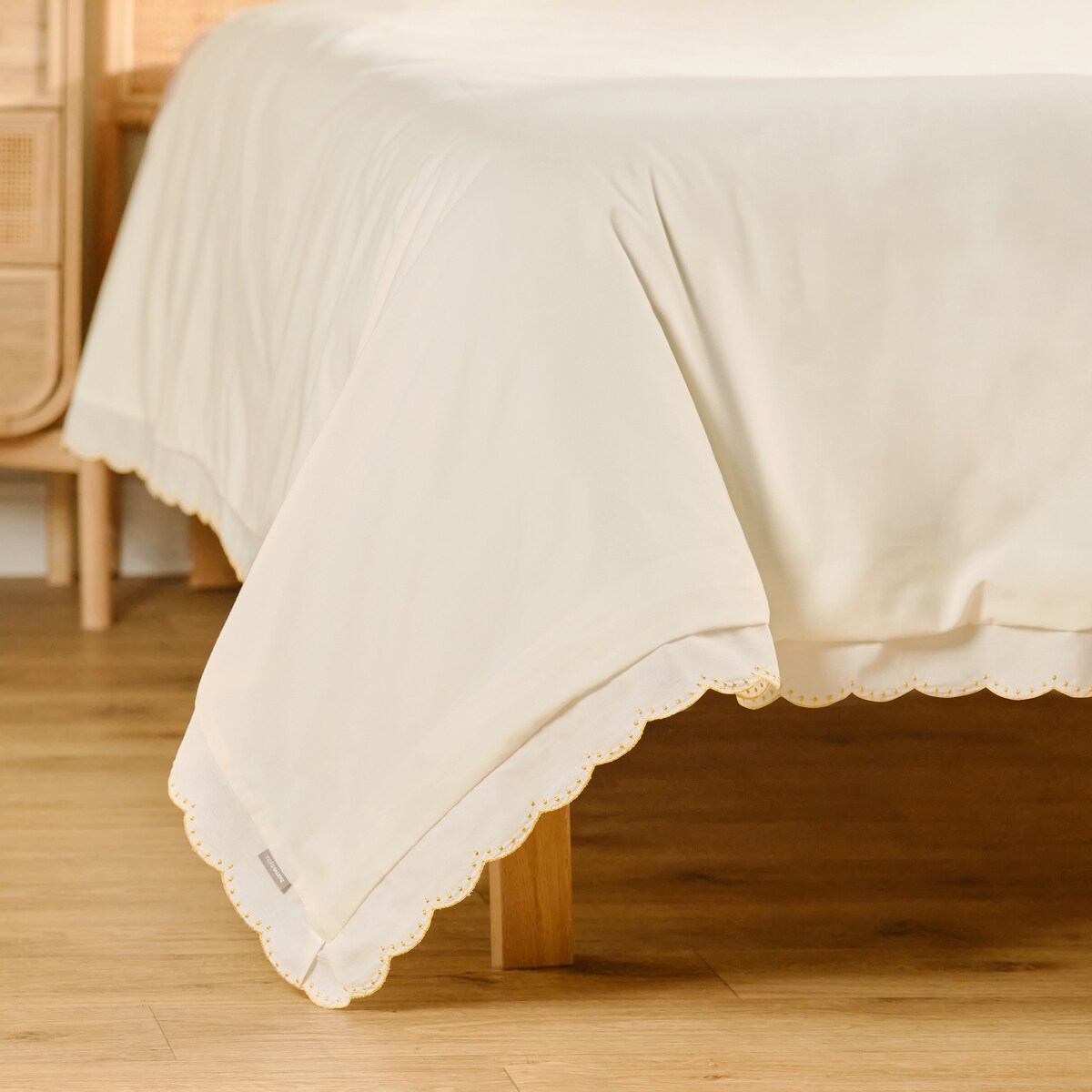 Pościel z bawełną z falbaną Aprilosa 200x220 cm