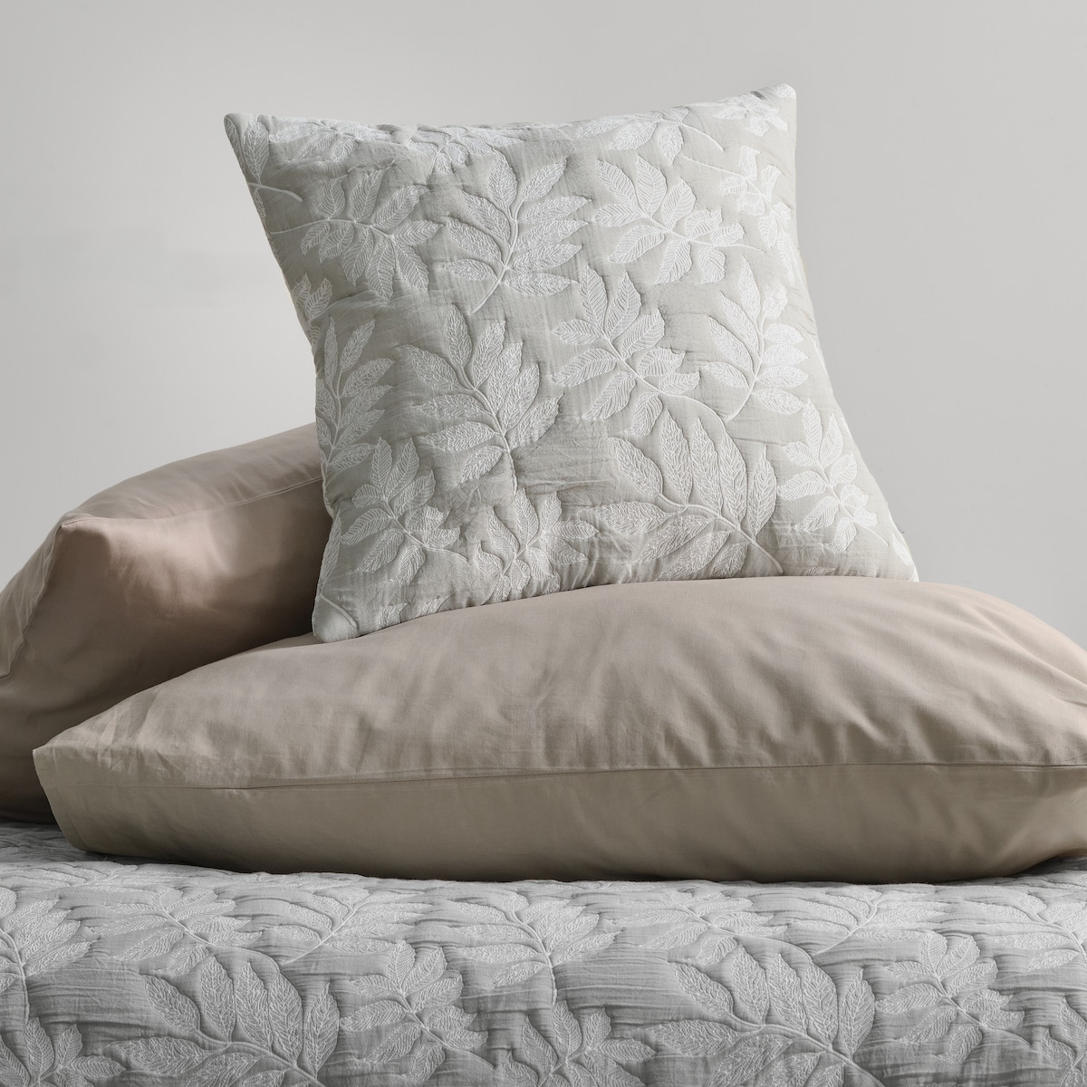 Poszewka Żakardowa Lelafina 45x45 cm