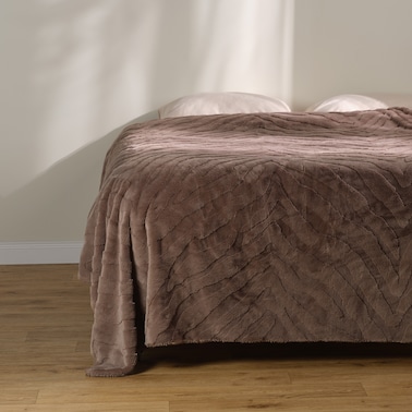 Narzuta Futrzana Sarafi