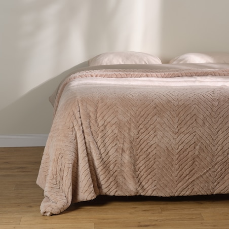 Narzuta Futrzana Abraconi