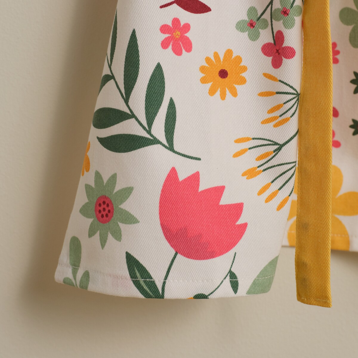 Fartuch Fabulous flowers 60x75 cm