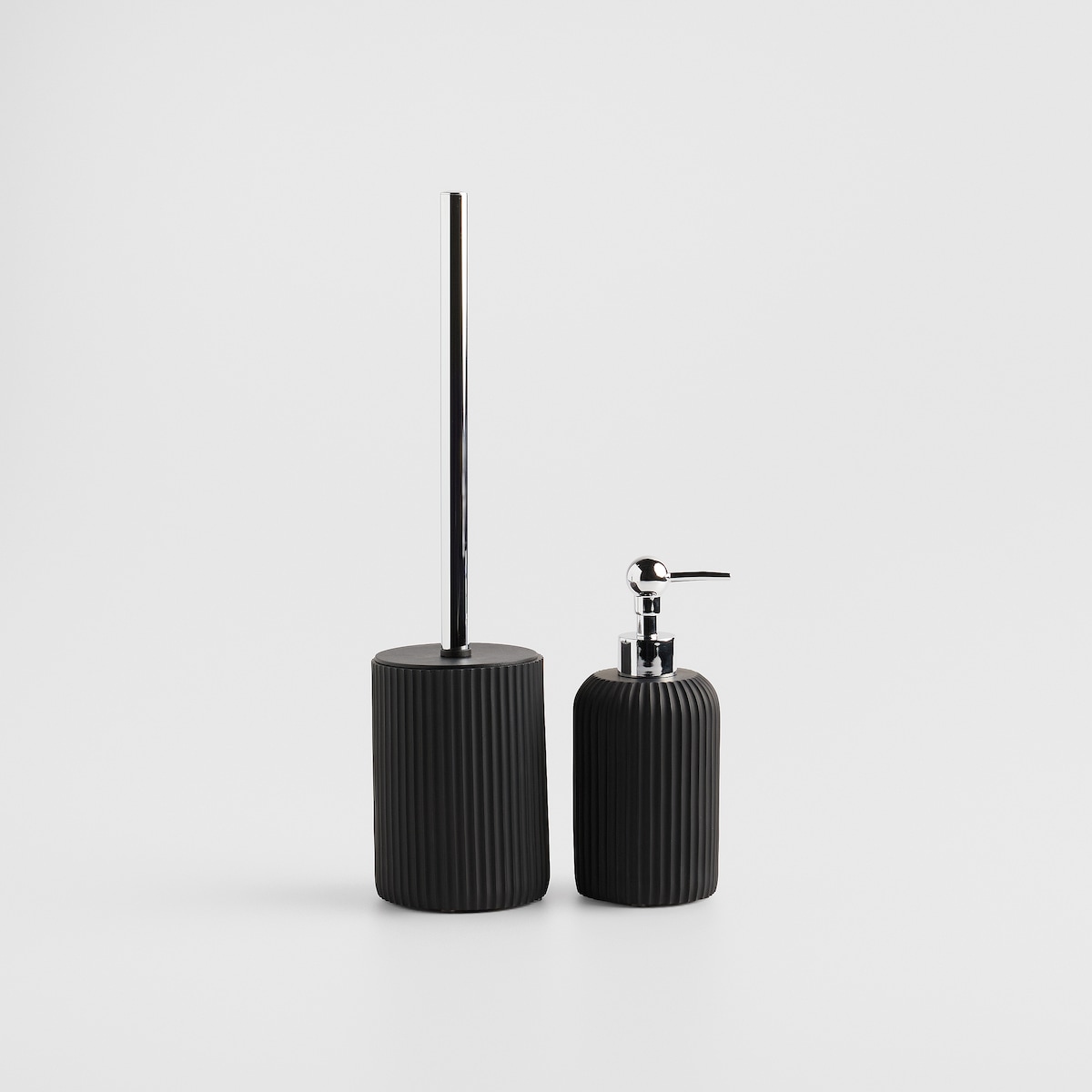 Zestaw akcesoriów łazienkowych Mayka