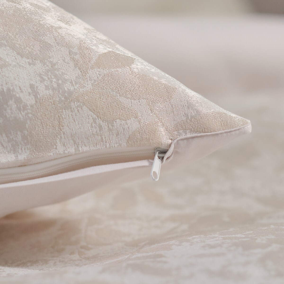 Pościel Żakardowa Swanette  z motywem roślinnym