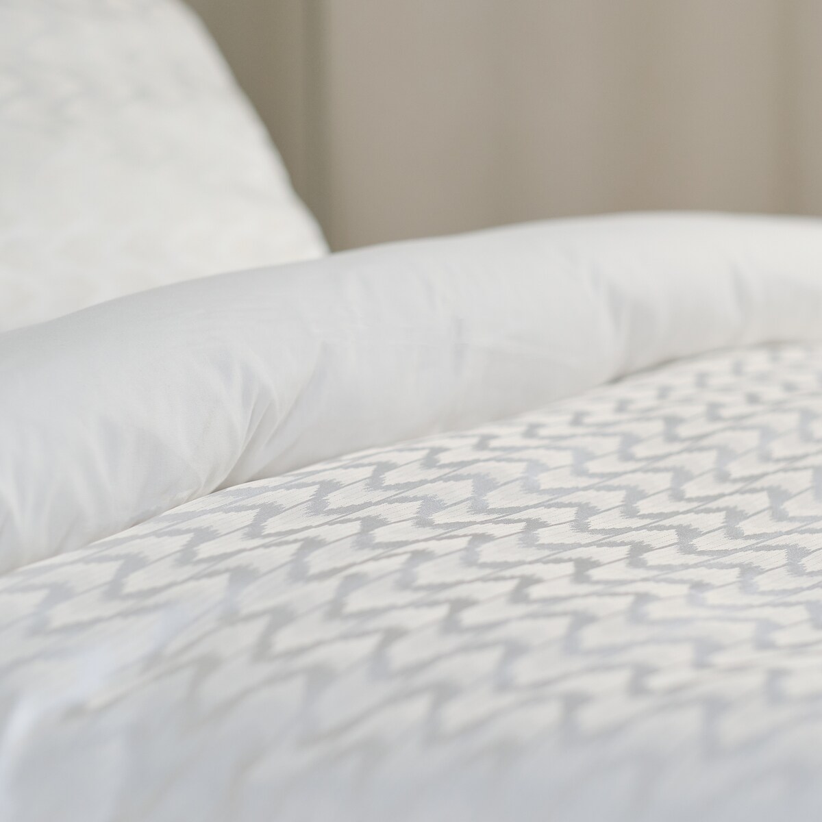 Pościel Żakardowa Mira w paski