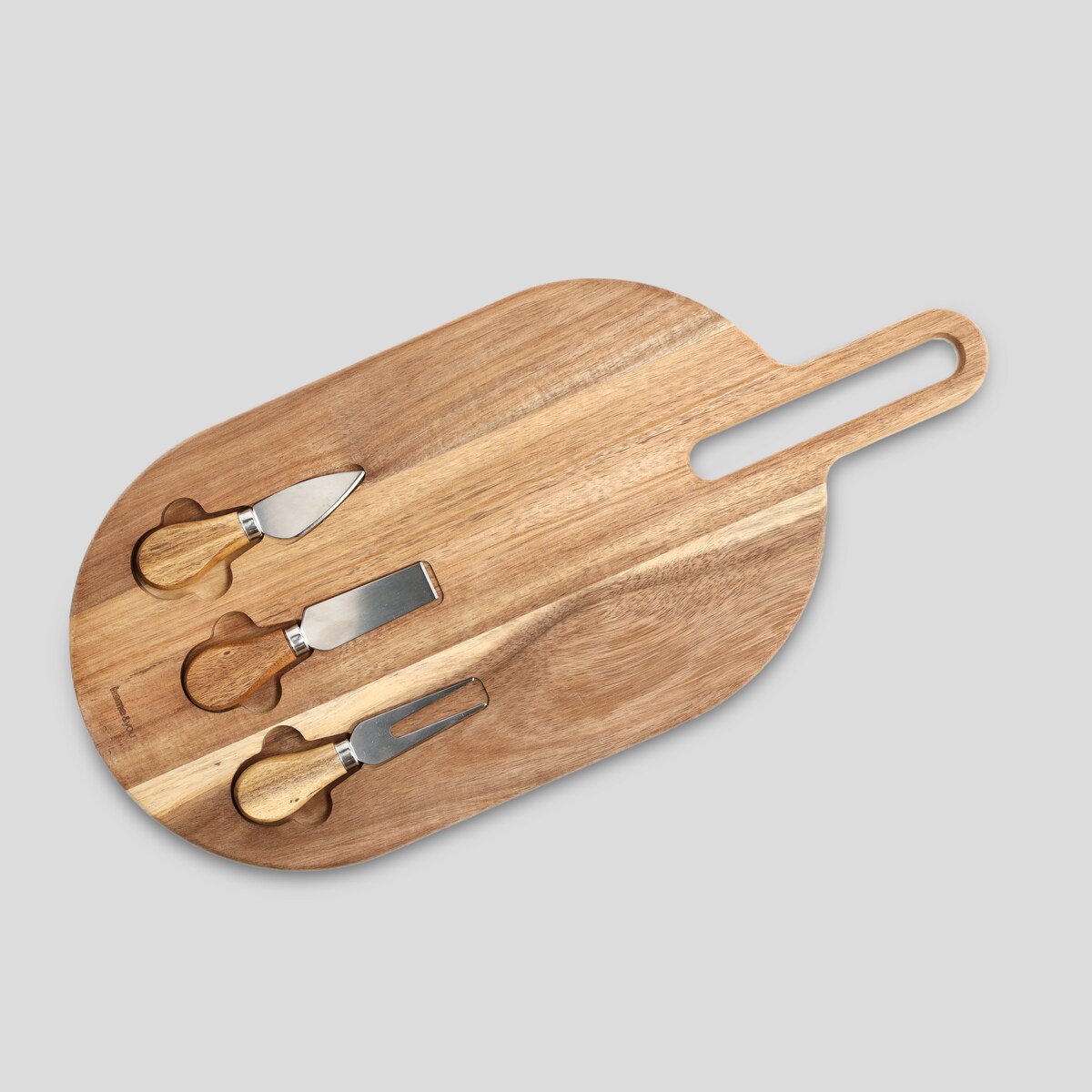 akacjowa deska z nożami do serów