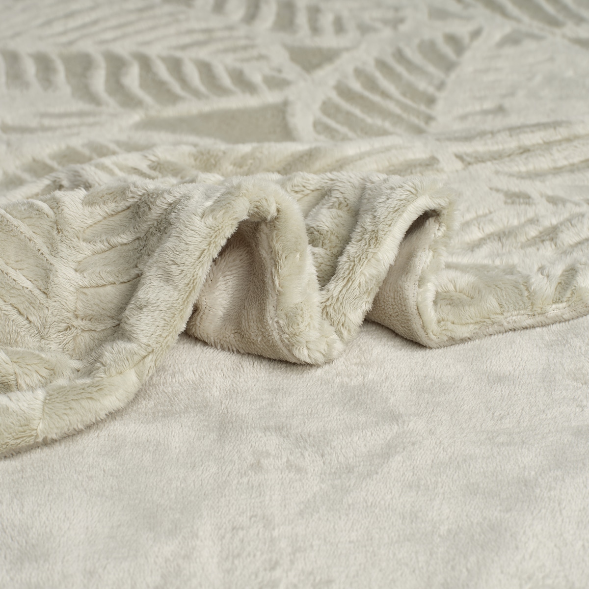 Narzuta Futrzana Riley 200x220 cm