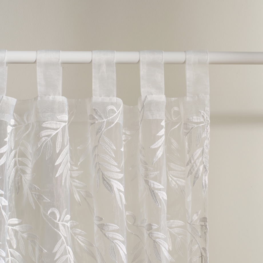 Firana haftowana Viola 140x250 cm z motywem kwiatowym