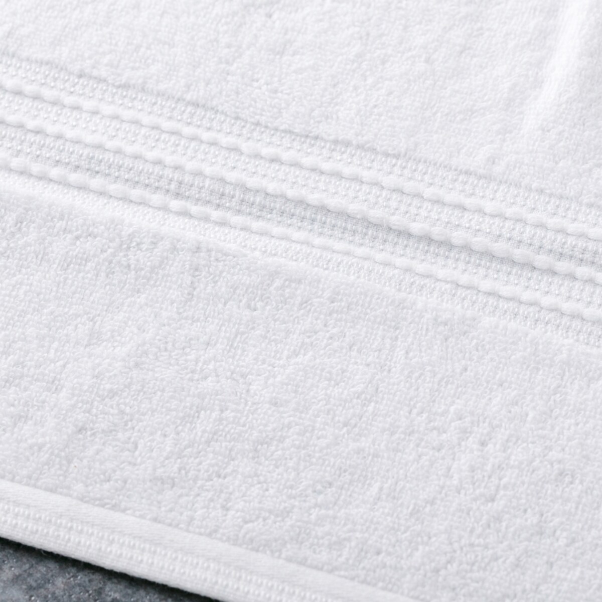 Ręcznik Essential 50x90