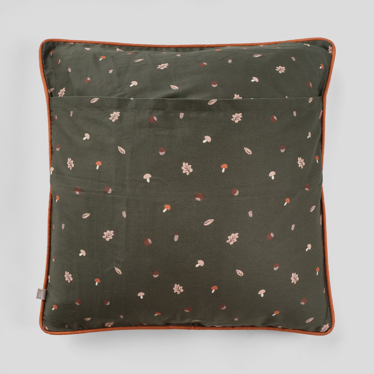 Poszewka Drukowana Nooks 45x45 cm z motywem zwierząt leśnych