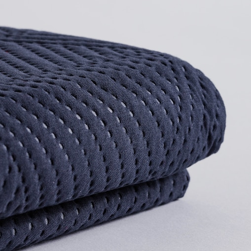 Jednokolorowa narzuta na łóżko Structural 200x220 cm