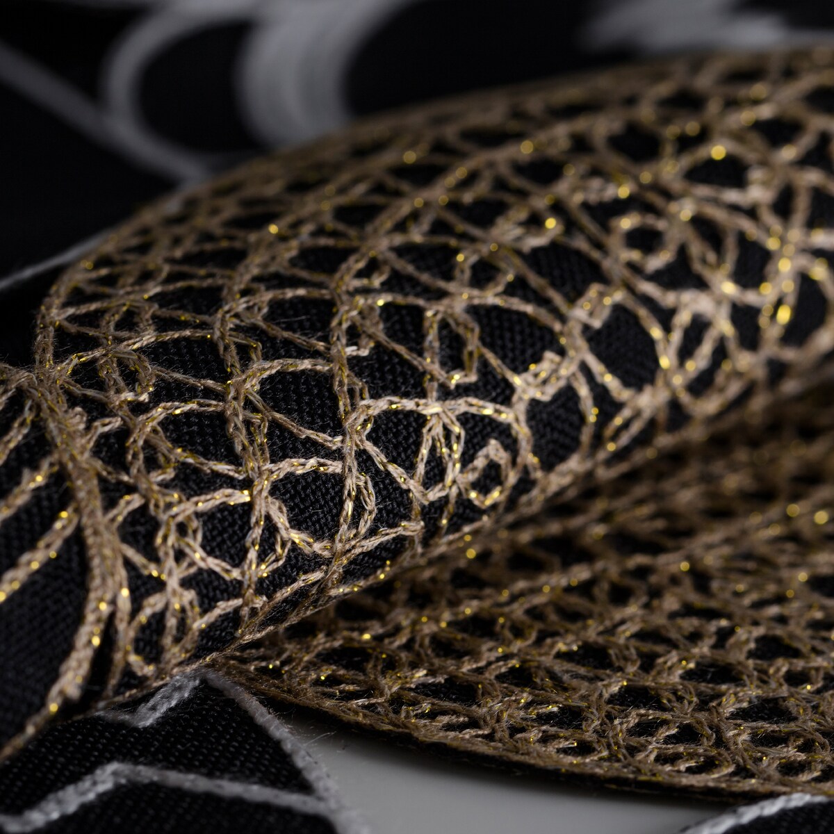 Bieżnik Scrolly Egg 35x175 cm