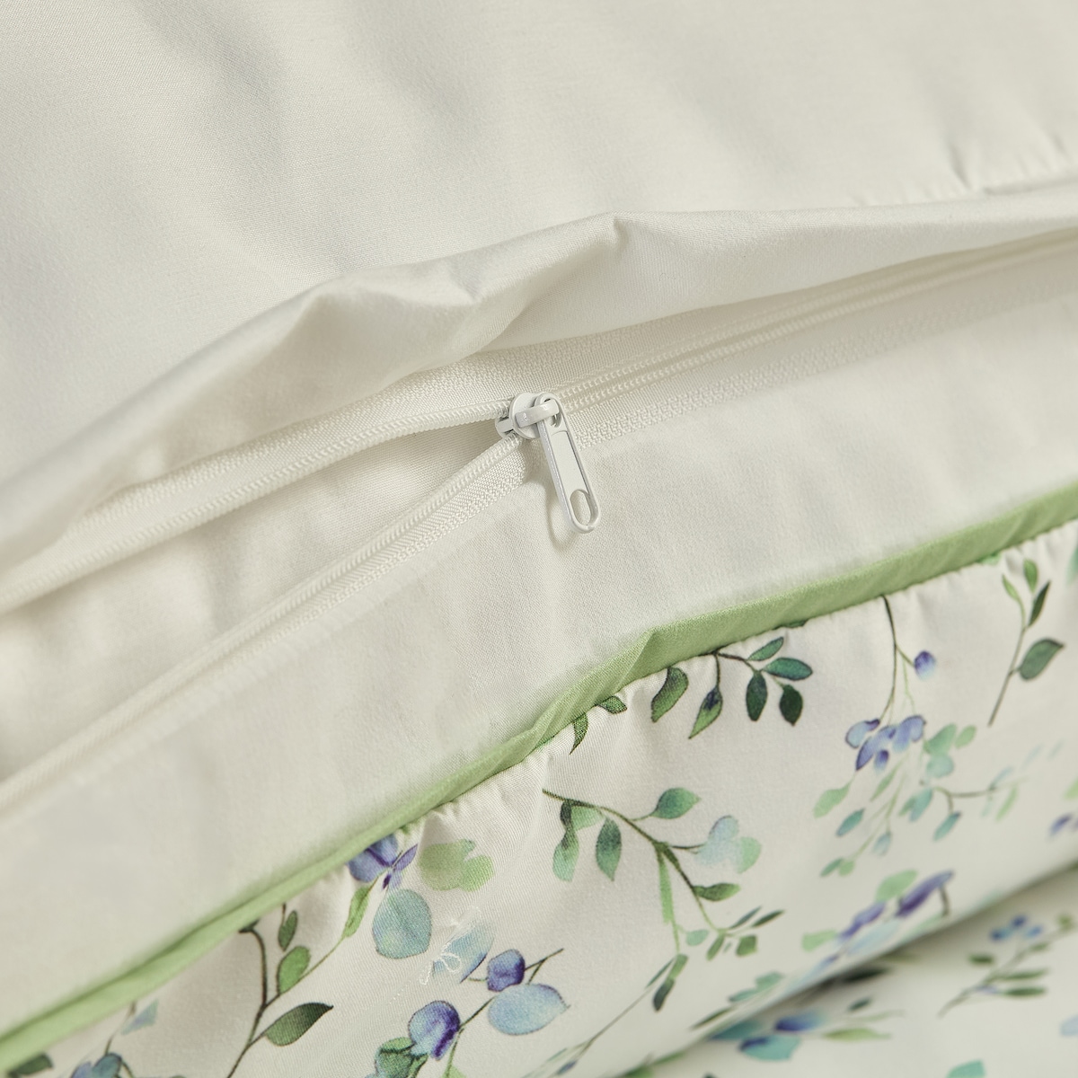 Komplet pościeli z mikrofibry Swifti 160x200 cm z 2 poszewkami 70x80